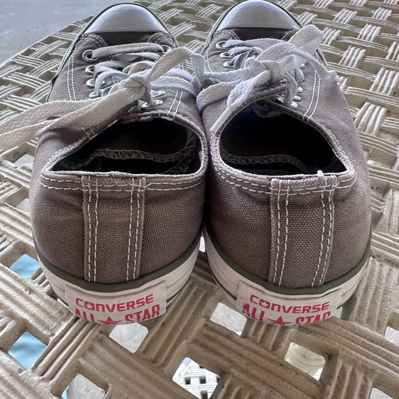 Converse - Picture 3 of 5